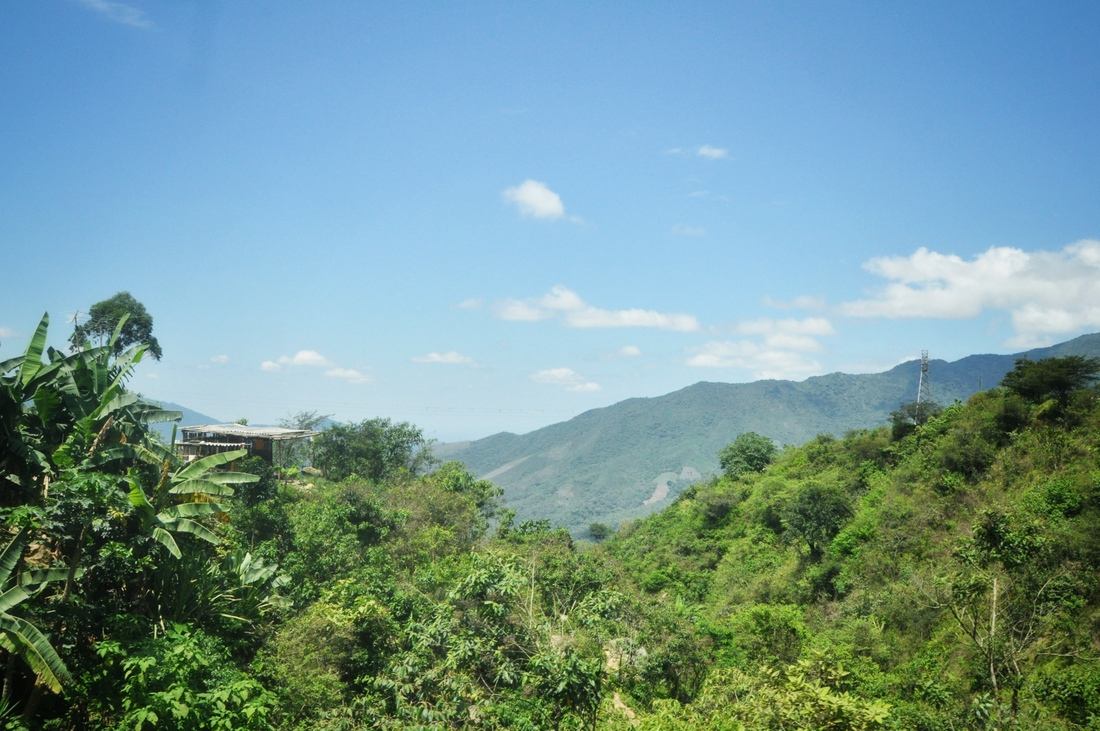 Maison perdue dans les hauteurs d'Equateur
