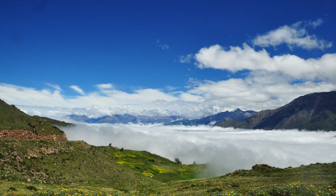 Mer de nuage au dessus du Canyon de colca