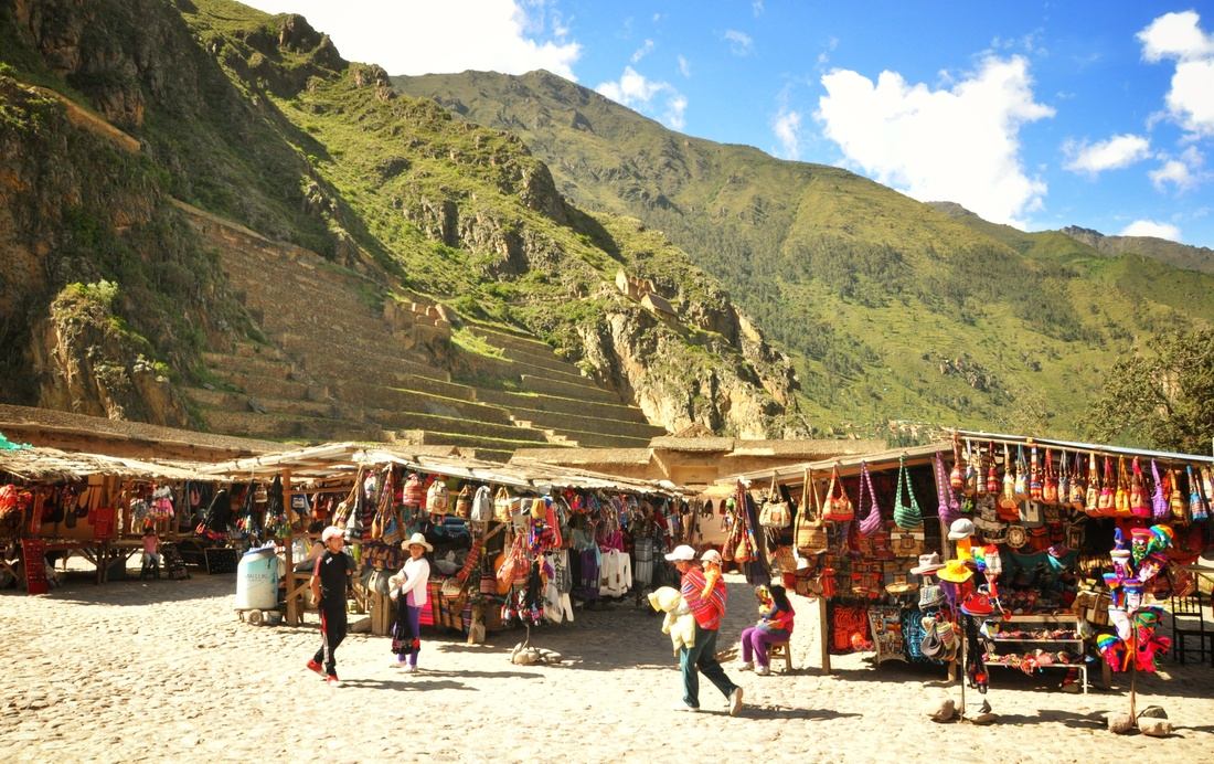 Marché d'Ollantaytambo, vallée sacrée des incas