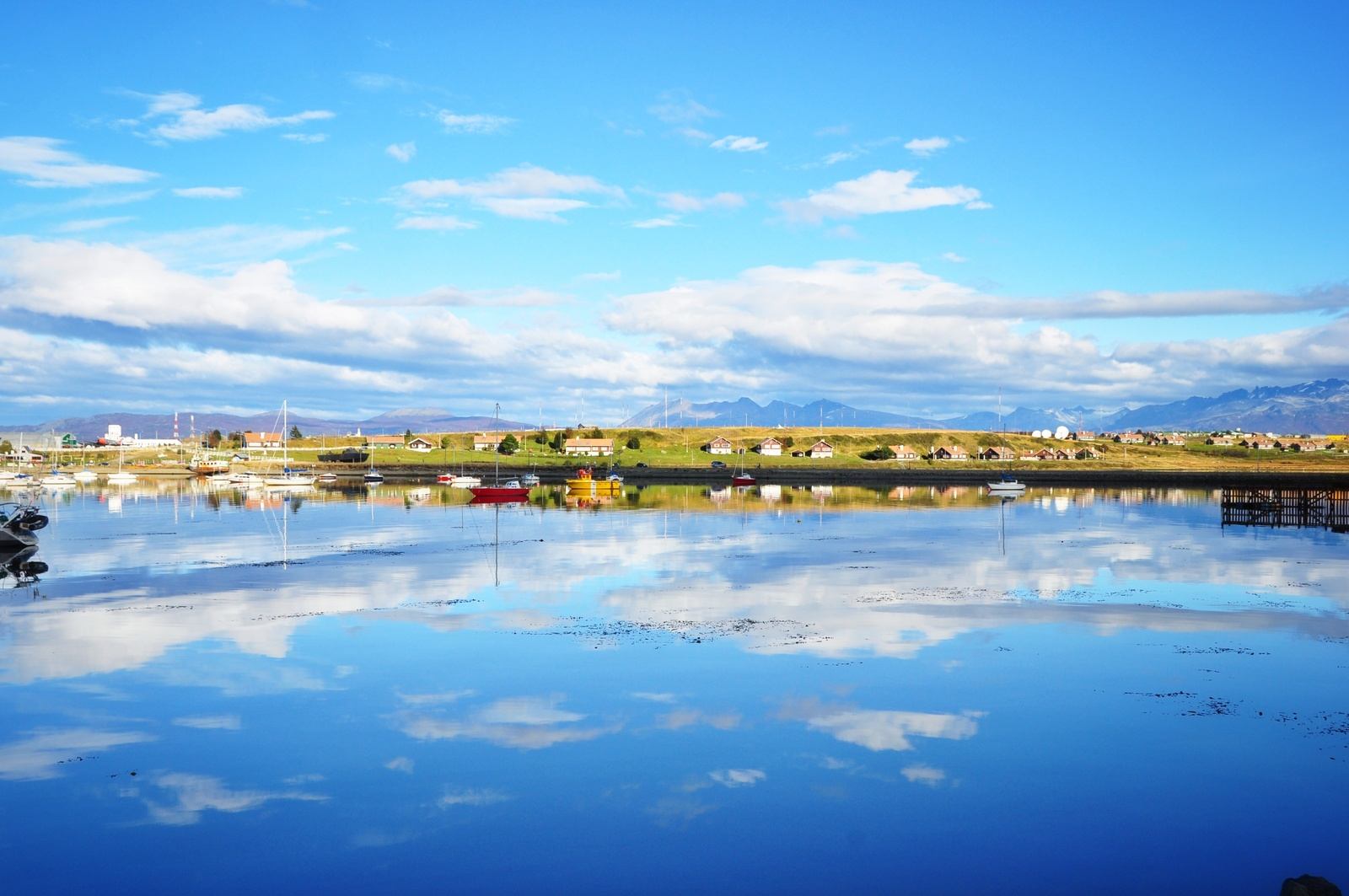 Reflets dans l'eau, Ushuaia