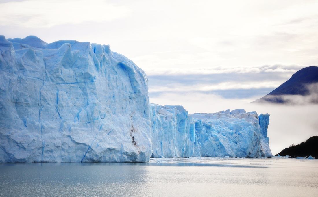 Glacier et nuages, Perito Moreno