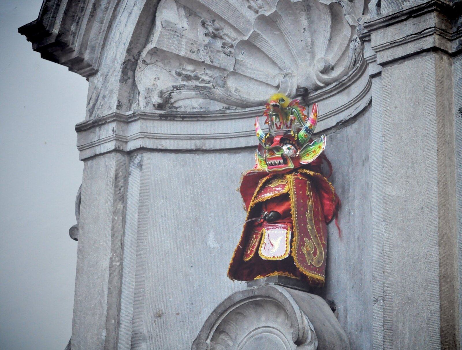 Manneken Pis en Diablada