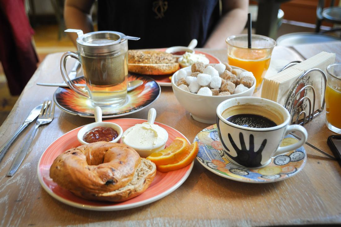 Petit déjeuner au Bagel & Beans