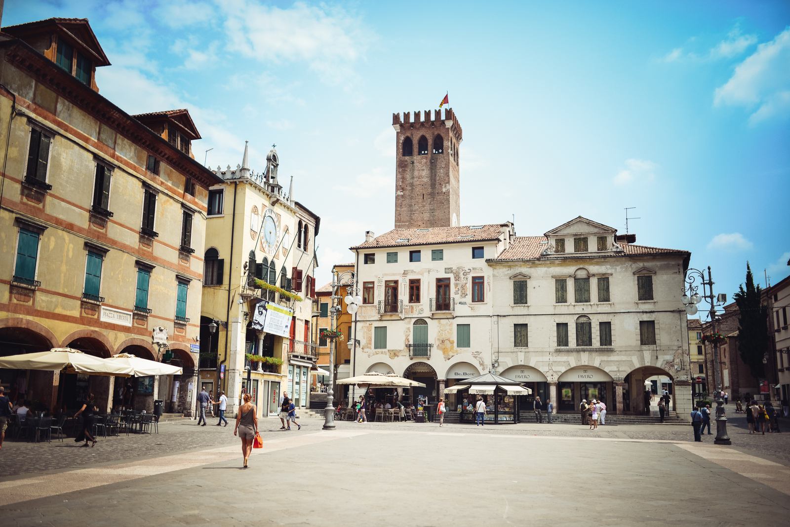 Piazza Garibaldi, Bassano Piazza Garibaldi, Bassano