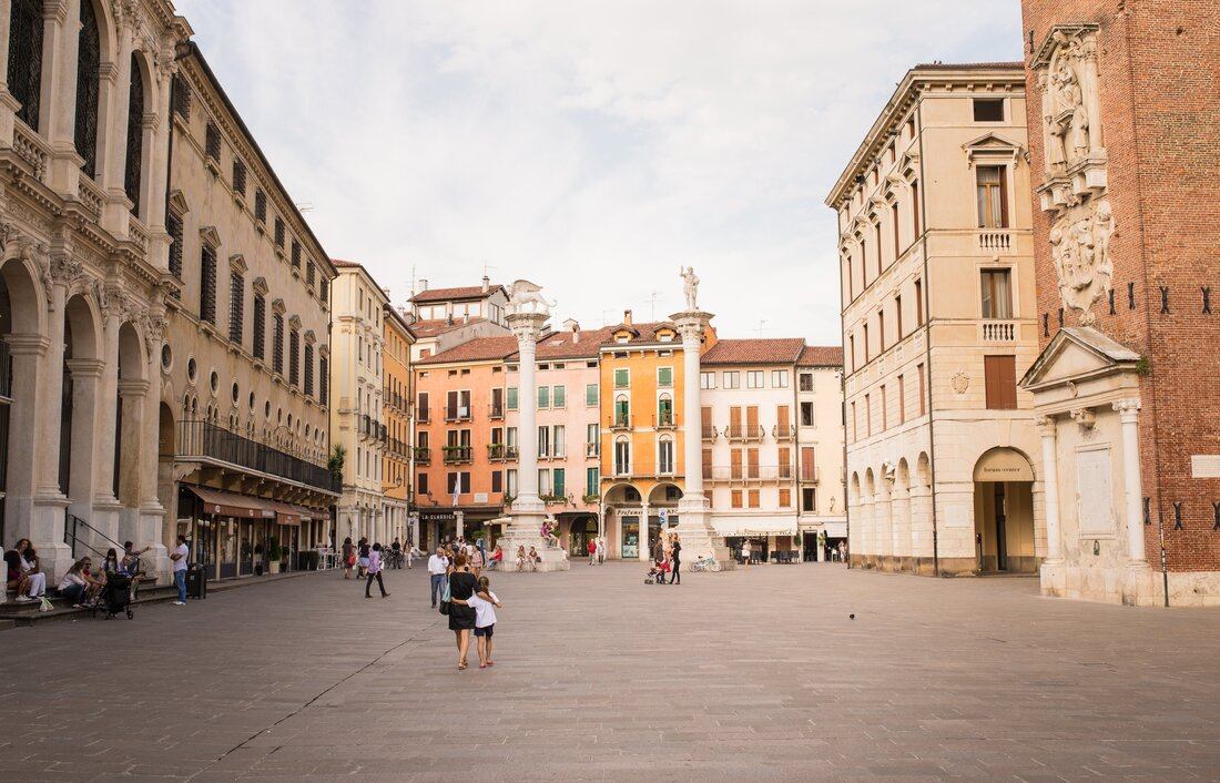 Balade sur la piazza dei Signori, Vicence
