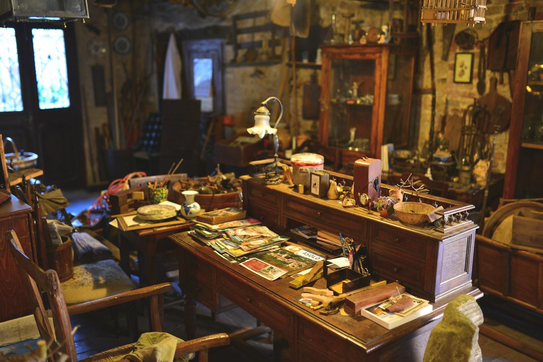 A l'intérieur d'un magasin d'antiquités d'Asolo