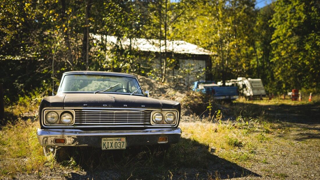 Vieille ford à vendre