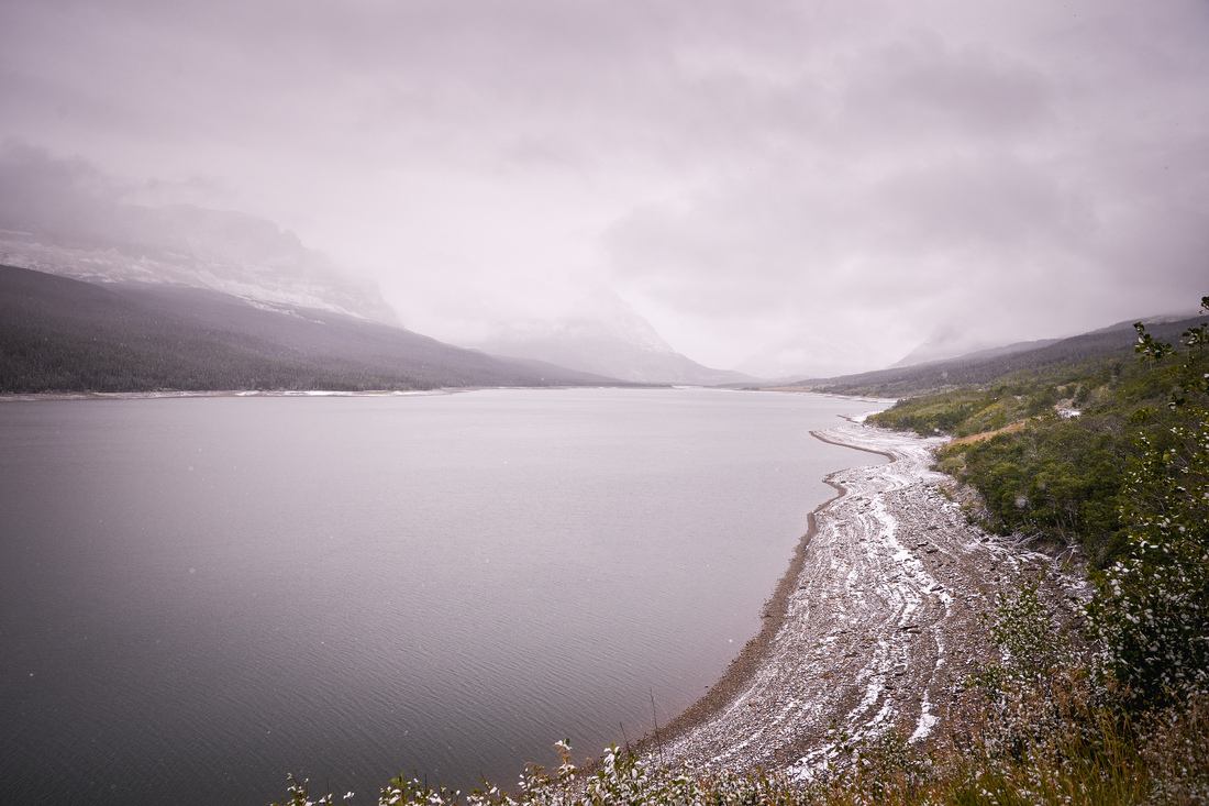 Le long du Lake Sherburne