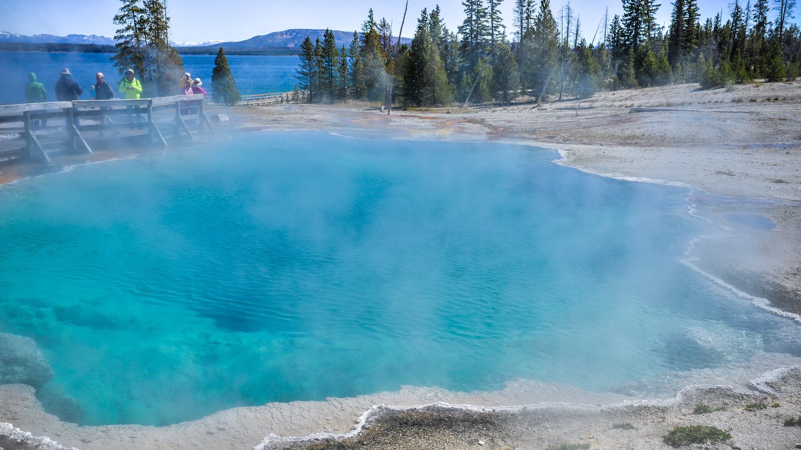 Une des pools de West Thumb