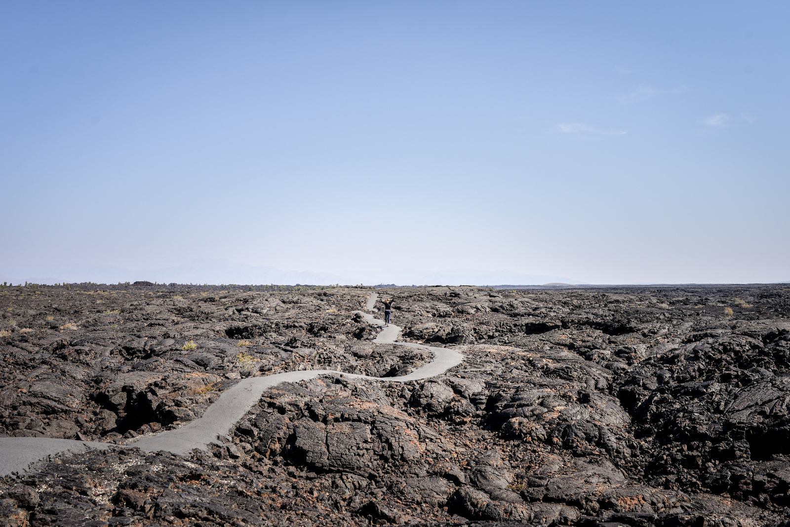 Chemin vers les caves de lave