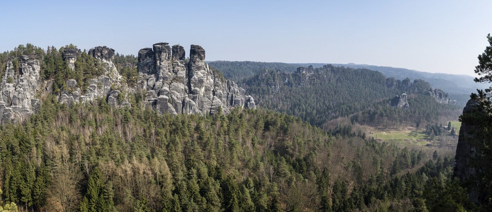 La « petite oie » parc national des montagnes gréseuses 