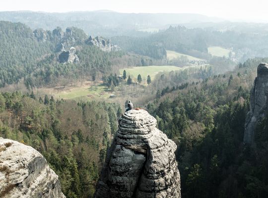 Pont de la Bastei et vallée de l'Elbe en Suisse saxonne