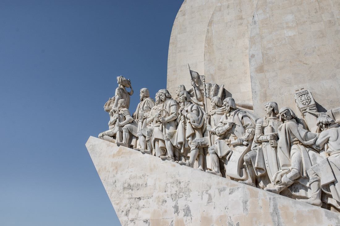 Détail du Monument des découvertes 