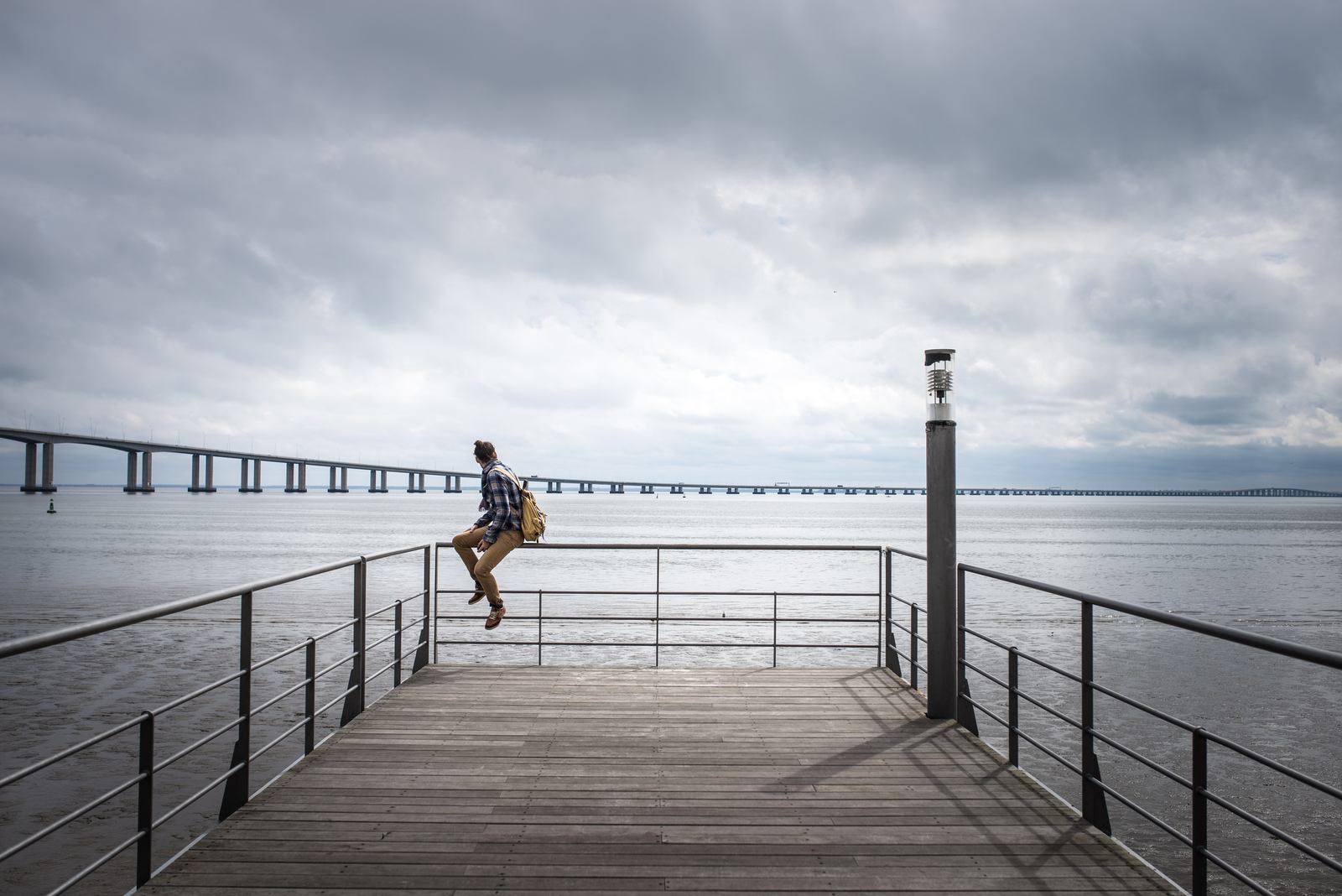 Admirer l'impressionnant Pont Vasco de Gama