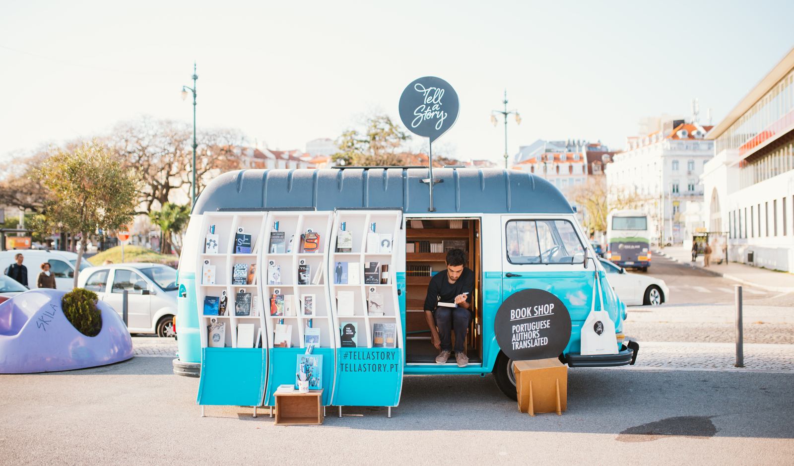 Tell a story - Book Shop