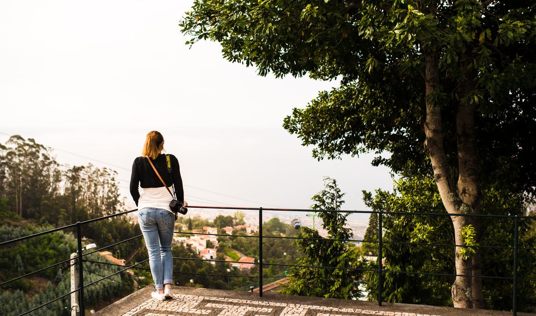 En haut des jardins tropicaux 