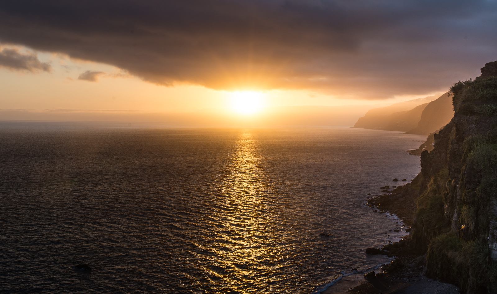 Coucher de soleil à Ponta do Sol