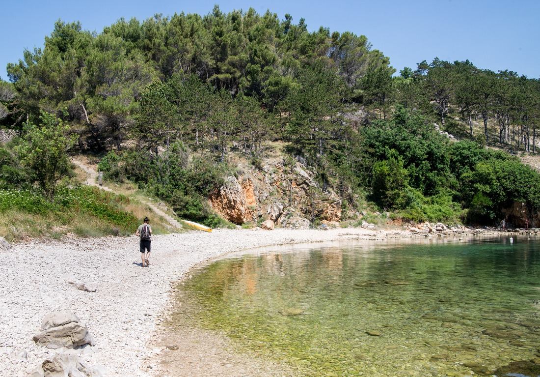 Petite plage de Vrbnik