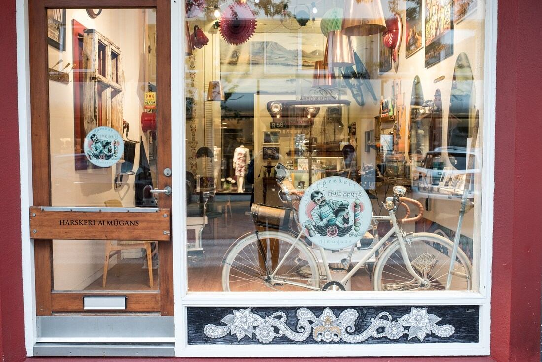 Hárskeri almúgans - Barbier 