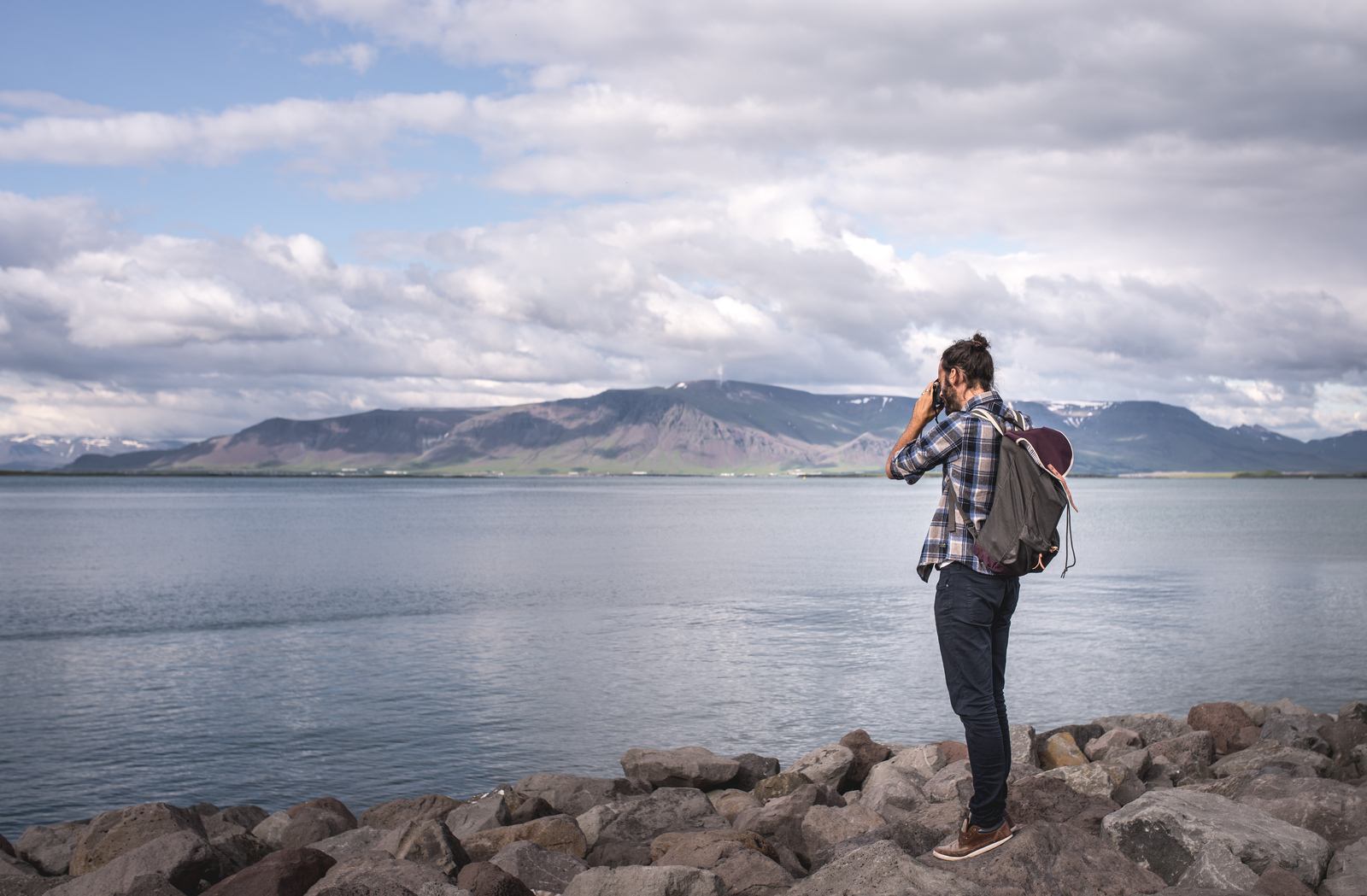 Le long du front de mer