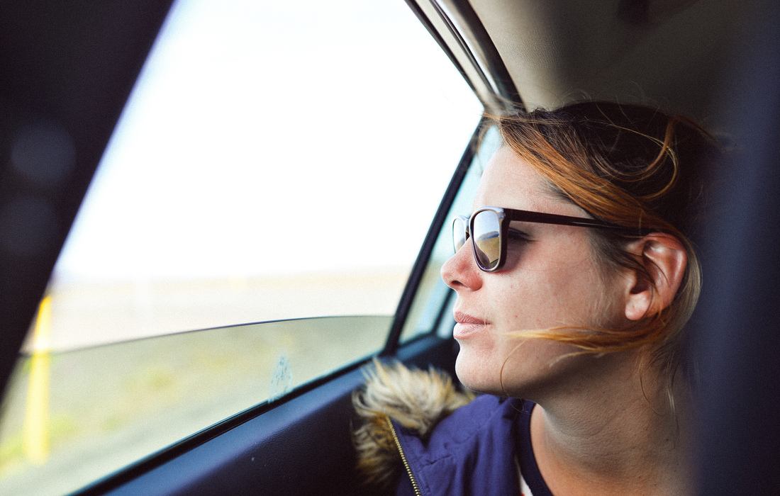 Sur la route. Quelque part en Islande