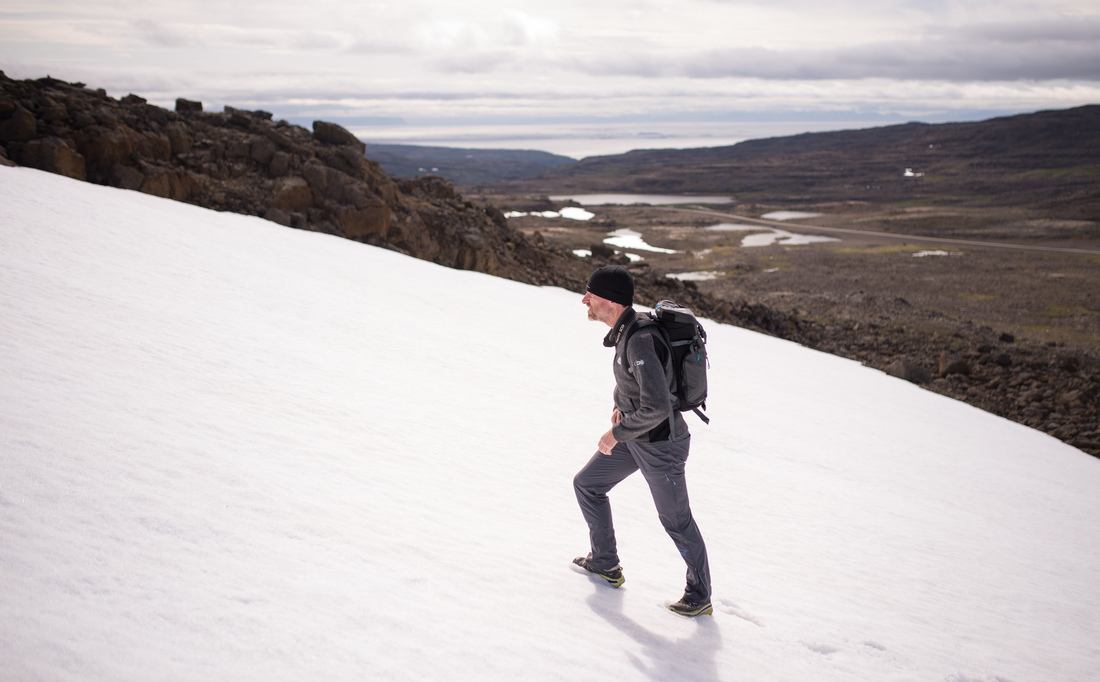 Balade sur les sommets enneignés islandais