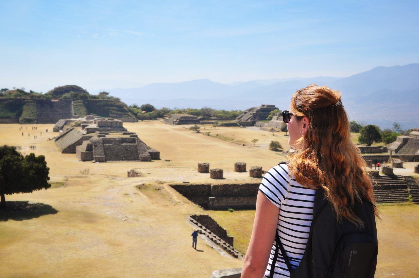 Grande place de Monte Alban