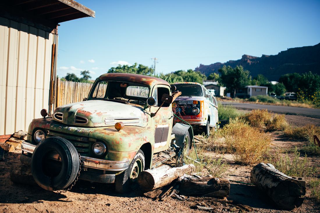 Garage de vieilles bagnoles