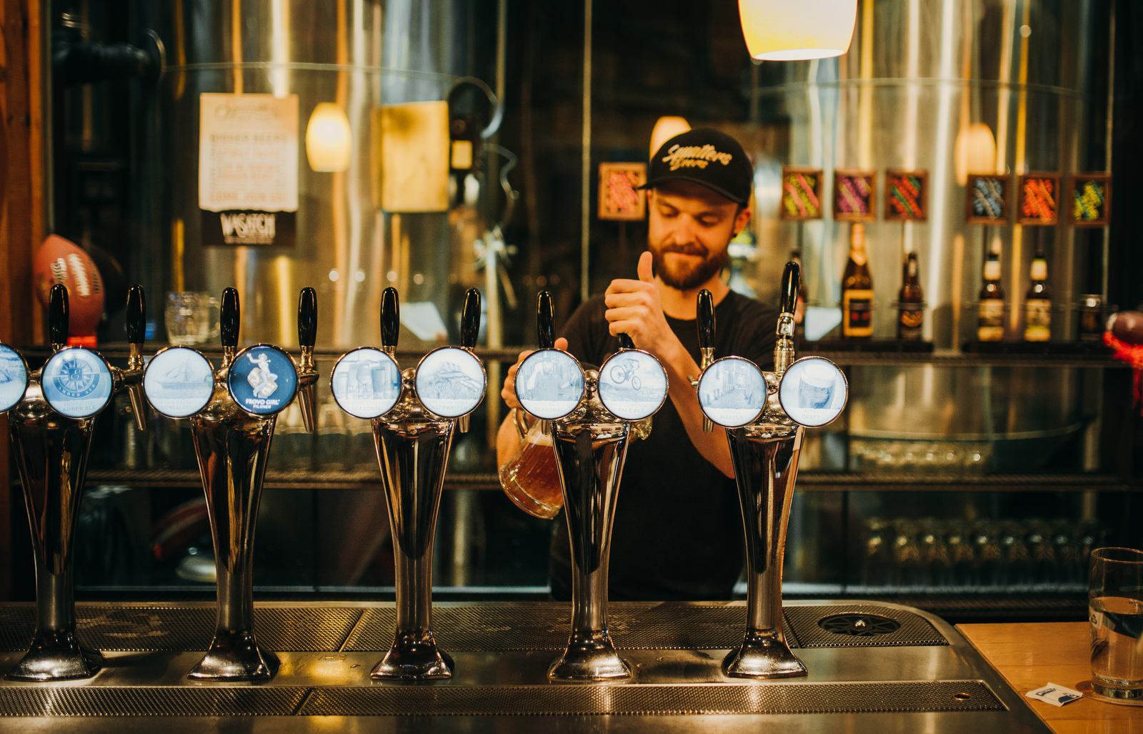 Choix de bières locales au Squatters Pub Choix de bières locales au Squatters Pub