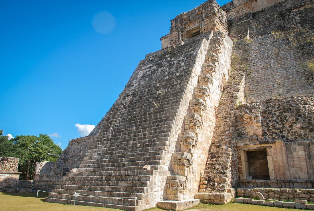 Pyramyd du Devin Uxmal