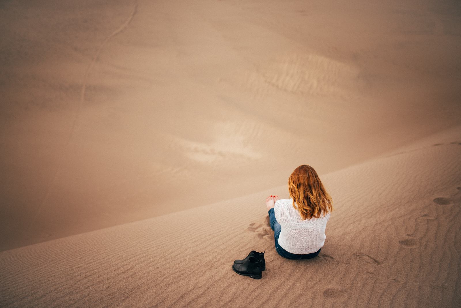Posée dans le sable