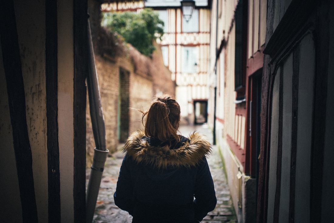 Dans une ruelle de Rouen 
