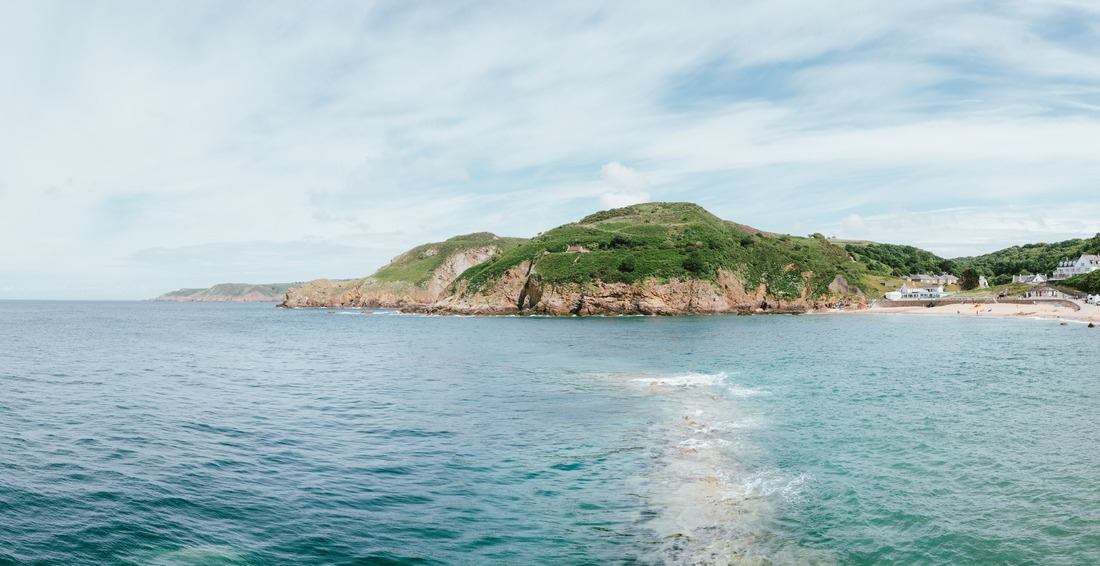 Depuis la grève de Lecq