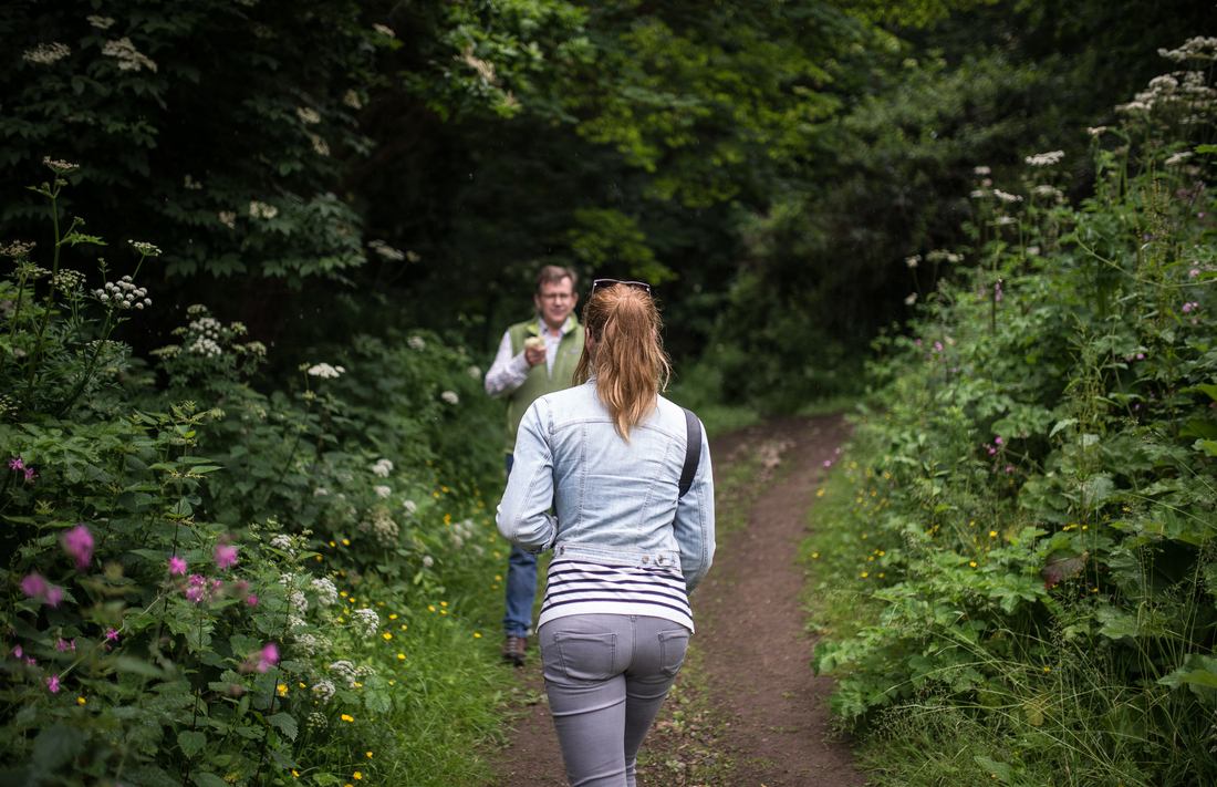 Dominic et Manue à la découverte de la nature de Jersey
