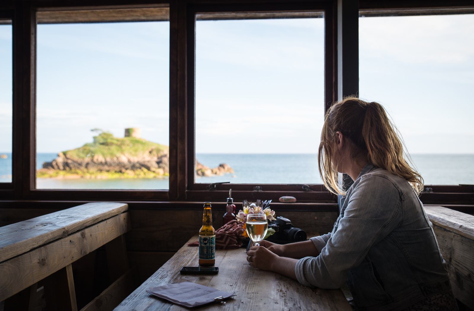 Vue depuis le Portelet Bay Café Vue depuis le Portelet Bay Café