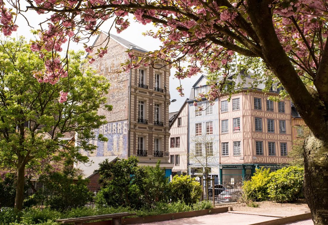 Depuis le parc de l'Abbatiale Saint Ouen