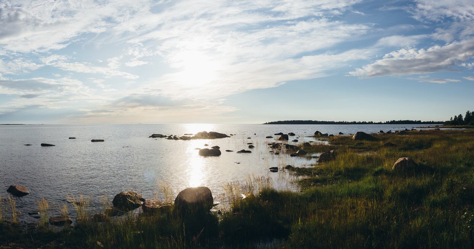 Soleil de minuit sur l'île 
