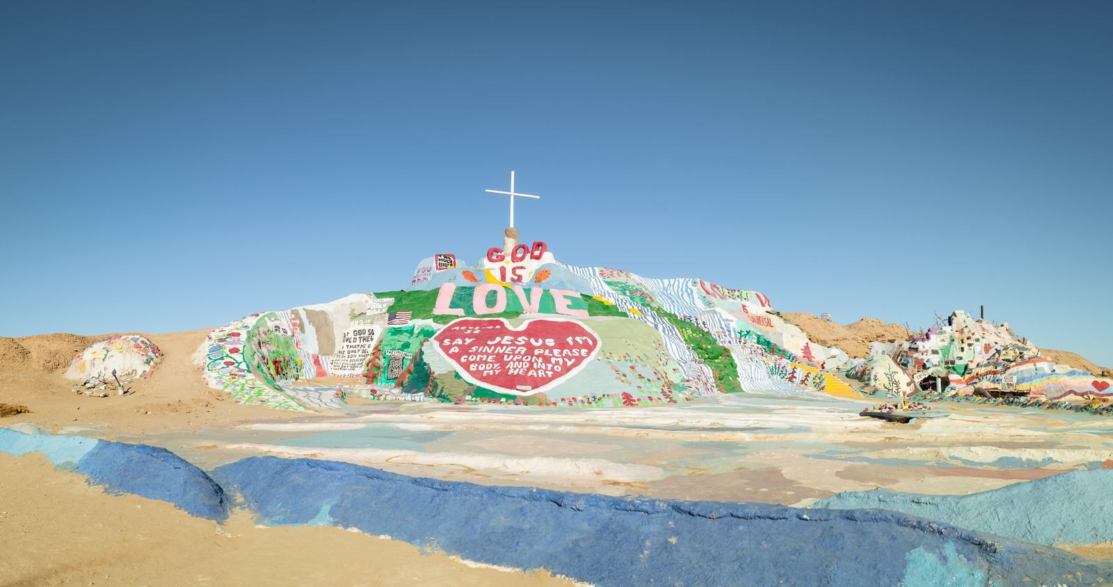 Salvation Moutain, Slab City, Californie Salvation Moutain, Slab City, Californie