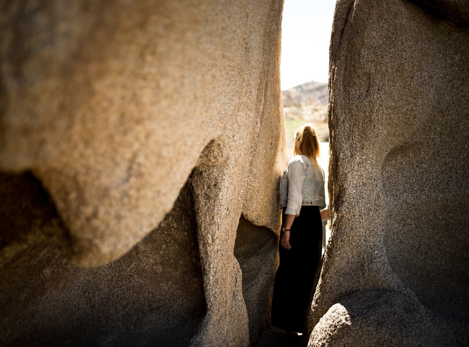 Jouer dans les pierres