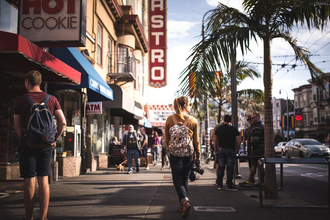 Dans les rues de Castro, quartier gay de SF