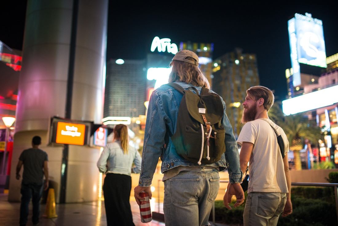 Déambuler dans les rues de Vegas