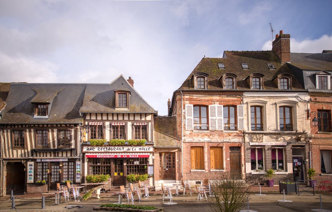 Autour des Halles de Lyons 