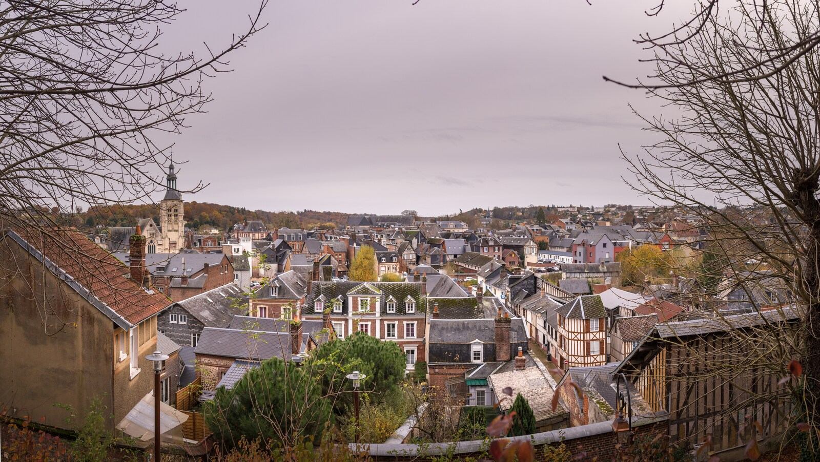 Depuis les hauteurs de Bernay Depuis les hauteurs de Bernay