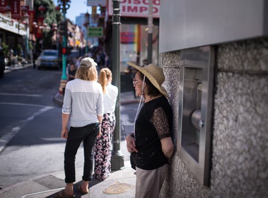 Dans les rues de Chinatown, SF