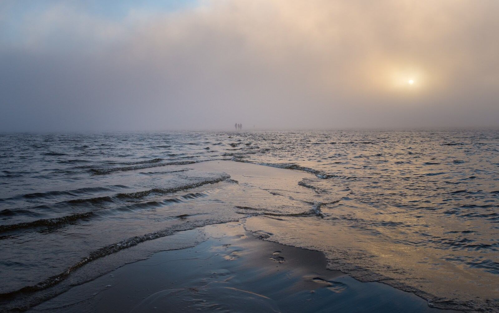 Personnes happées par le nuage