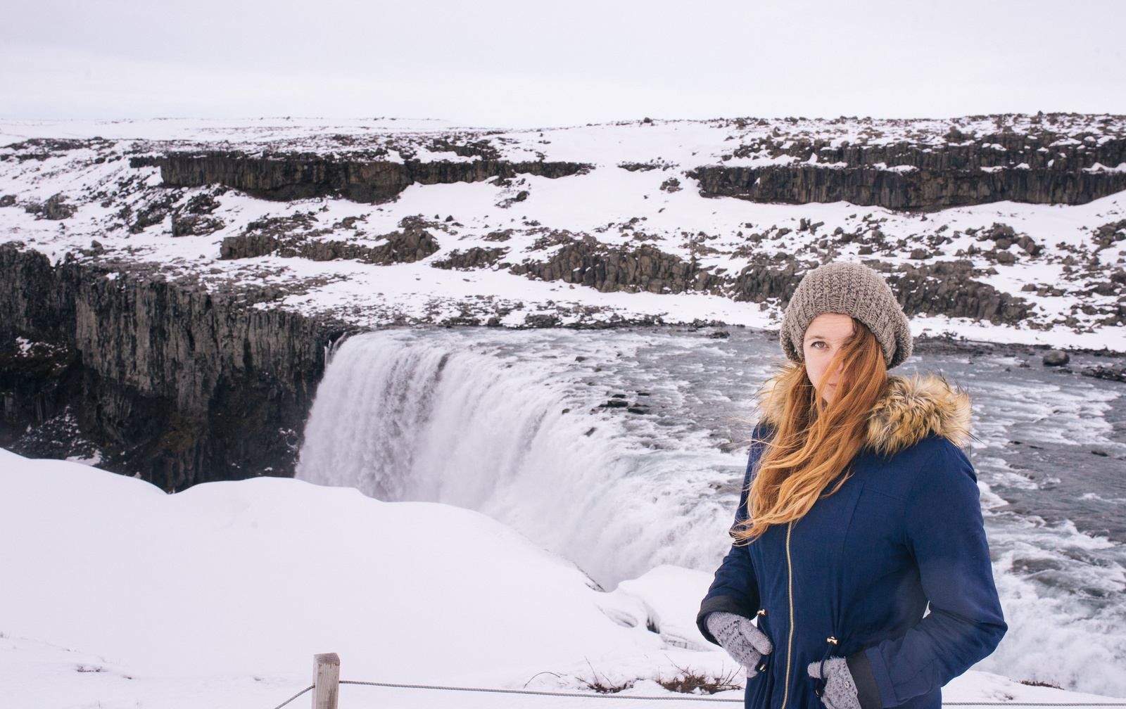 Portrait de Manue à Godafoss