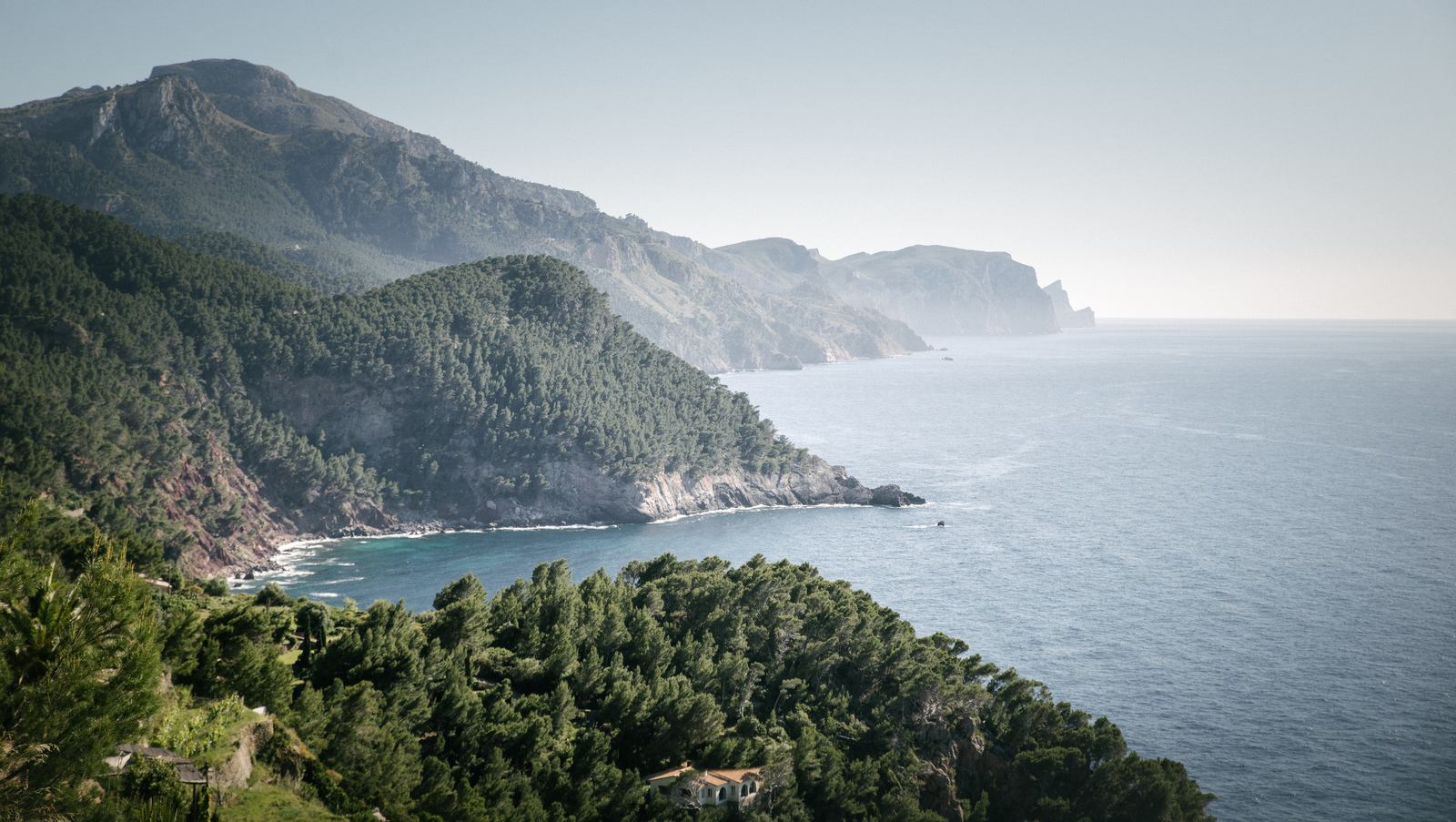 Côte escarpée, nord de Majorque