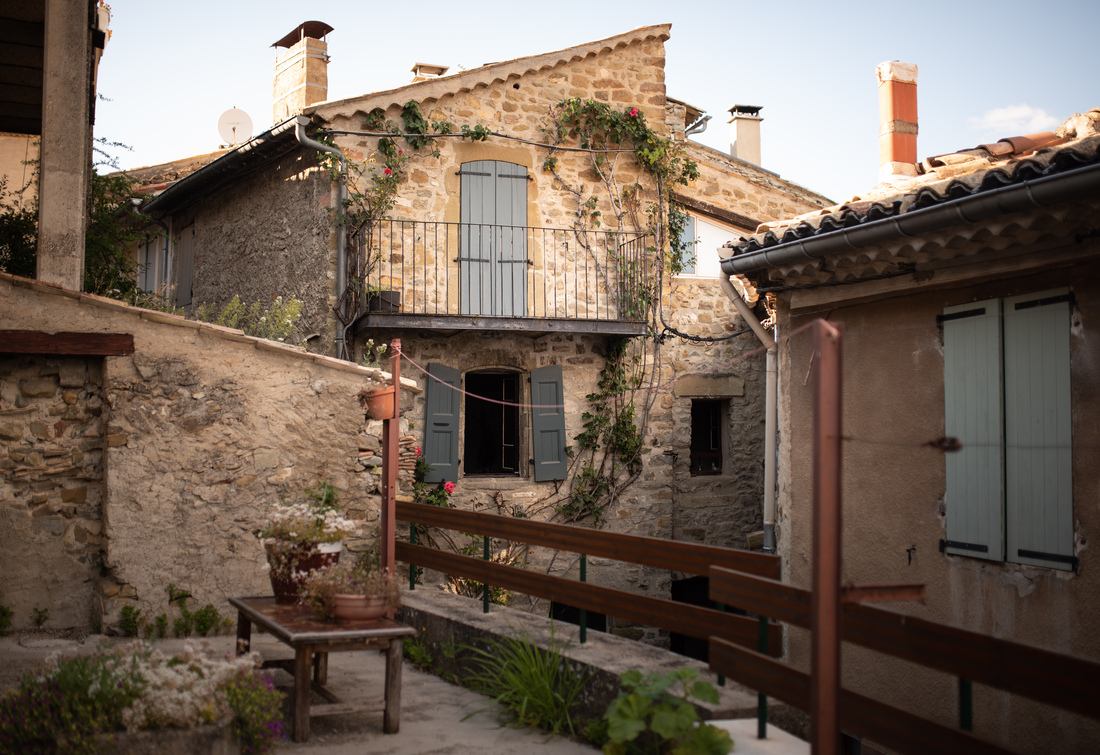 Les maisons du village perché de Rosans 