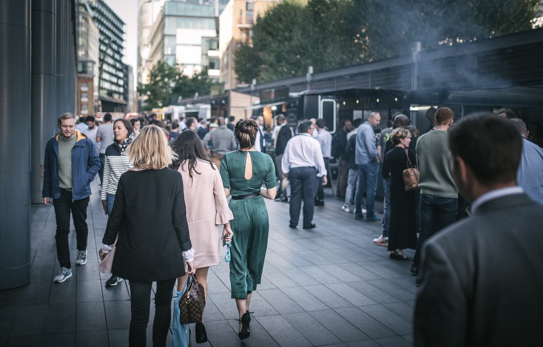 L'heure du déjeuner à Old Spitafileds Market