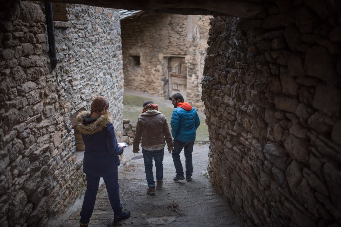Dans les ruelles du village de Seurí, Catalogne